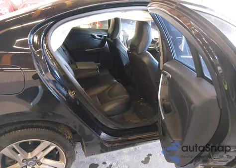 2014 Volvo S60 T5/T5 Platinum/T5 Premier/T5 Premier Plus from USA, damaged, VIN YV1612FSXE2277952